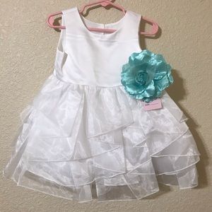 White formal dress with Teal 12-18M